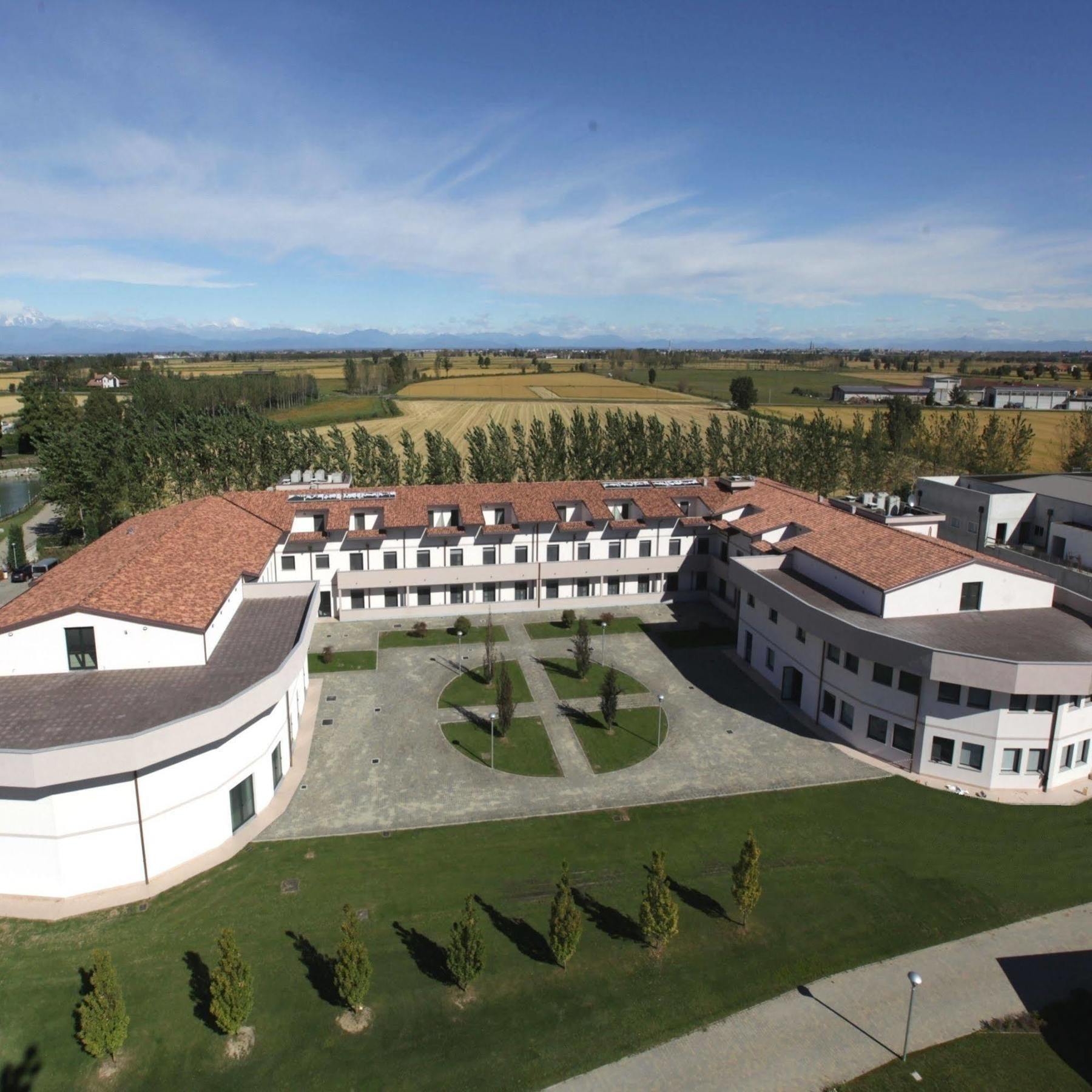 Hotel Novarello Granozzo con Monticello Exteriér fotografie
